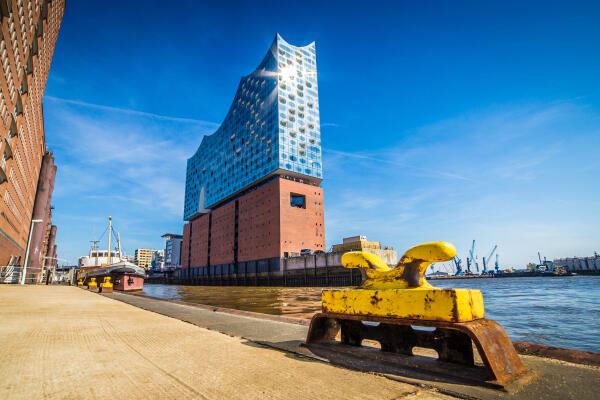 Maritim-eleganter Jahreswechsel mit Klassik in Hamburg